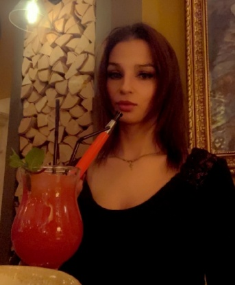 Пикантная шатенка с аппетитным бюстом ждет похотливого кавалера для ярких встреч и страстных ласк. Без табу, без предрассудков. Позволь себе немного безудержного удовольствия! 2134, 29 лет